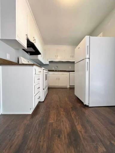Main picture of 2711 Heatter Ave