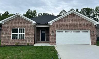 Main picture of 2779 Cedrus Ave