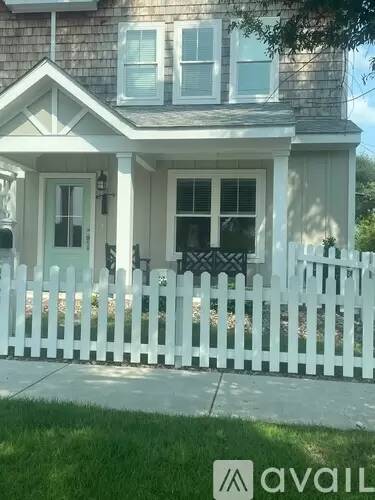 Main picture of 111 S 13th St