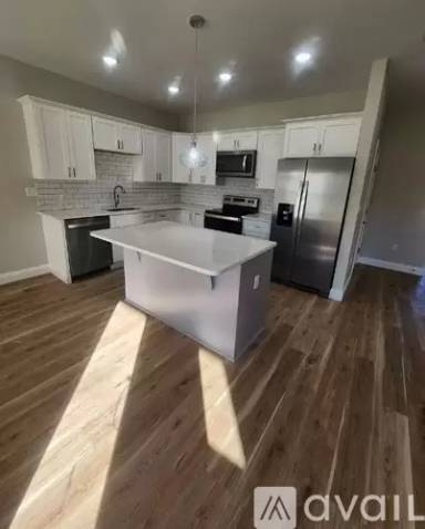 Main picture of 537 N 20th St