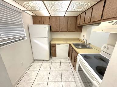 Main picture of Brookfield Square