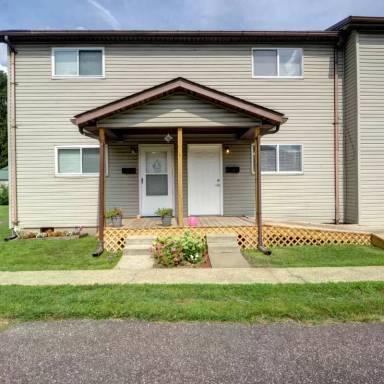 Main picture of 207 98th St