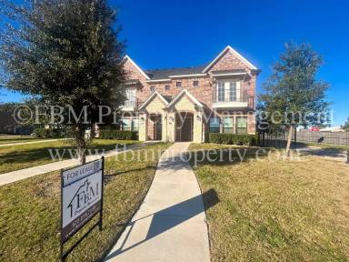 Main picture of Brothers Blvd