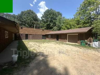 Main picture of 16307 Hidden Valley Trl