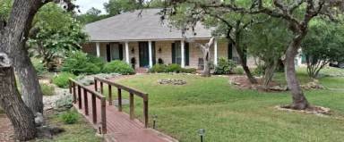 Main picture of 15 Shady Grove Ln