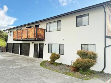 Main picture of 1440 Myrtle Ave