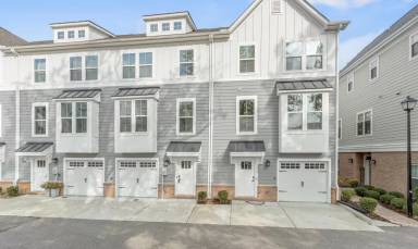 Main picture of 463 Westport St