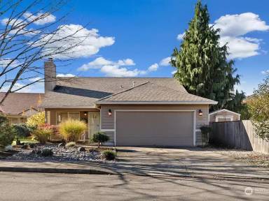 Main picture of 1804 SE 182nd Pl