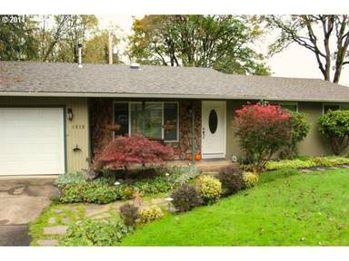 Main picture of 1515 Bond Ln