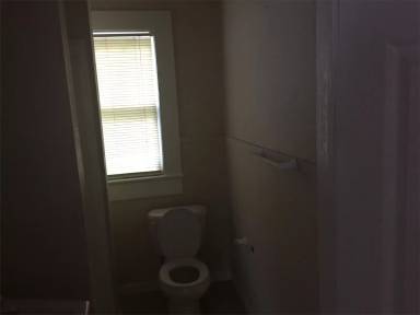 Main picture of 3233 Dignan St