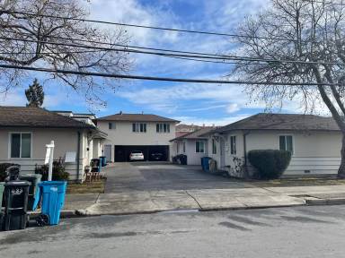 Main picture of 825 Adams St