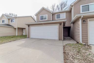 Main picture of 2405-31 Deerfield Blvd