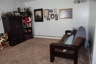 Main picture of 784 W 300 N