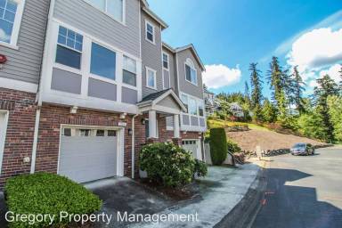 Main picture of 15541 135th Pl NE