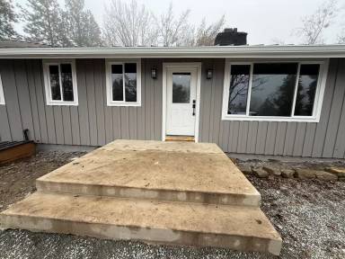 Main picture of 6208 Dark Hollow Rd