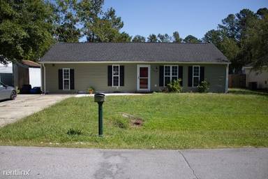 Main picture of 222 Lakewood Dr