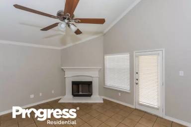 Main picture of 9301 Marilyn Ct