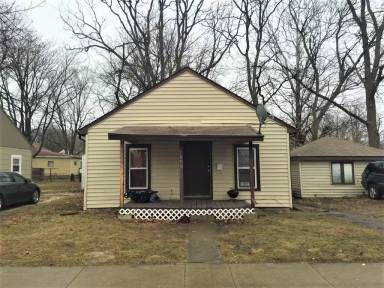 Main picture of 1006 N McKinley Ave