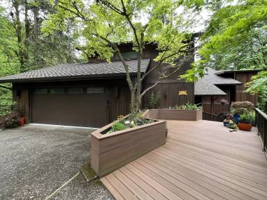 Main picture of 2654 SW Fairmount Blvd