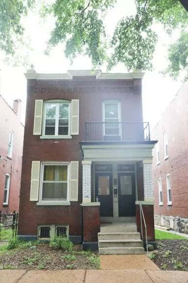 Main picture of 2211 Indiana Ave