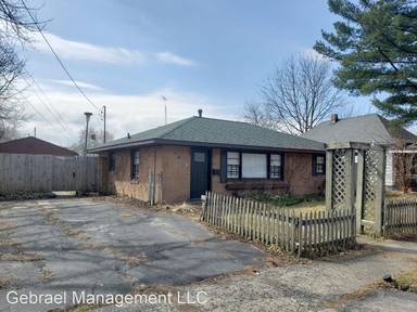 Main picture of 719 Simcoe Ave