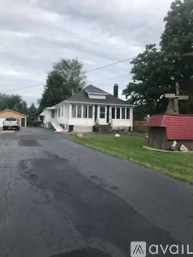 Main picture of 9487 Johnnycake Ridge Rd