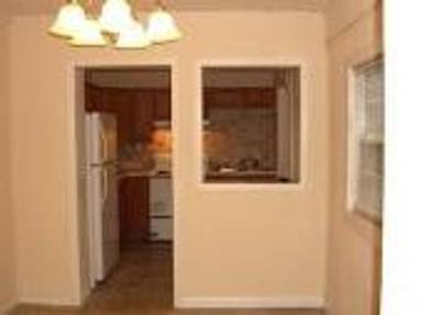 Main picture of 5503 Royce Ave