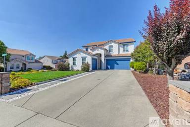 Main picture of 2111 Powder Pass Ct