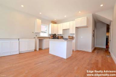 Main picture of 4 Islington St