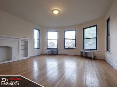 Main picture of 2330-38 N Spaulding Ave