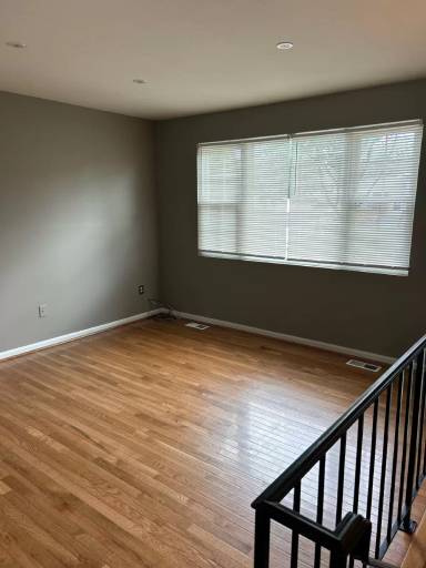 Main picture of 8905 91st Pl