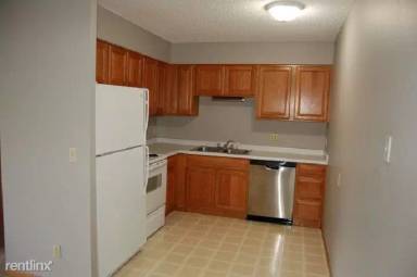 Main picture of 1014 Oakcrest St