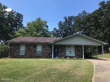 Main picture of 21 Emerald Cir