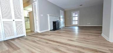 Main picture of 3080 Southdale Dr