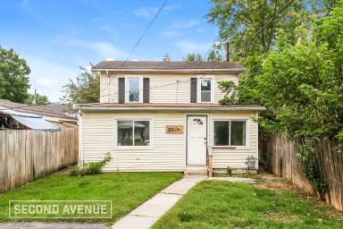 Main picture of 920 Euclid Ave