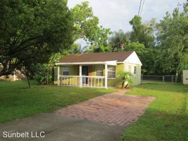 Main picture of 702 22nd St