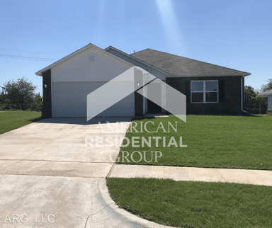 Main picture of 1613 S 31st Ct