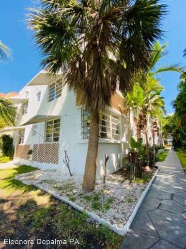 Main picture of 10084 W Bay Harbor Dr