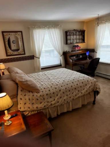 Main picture of 109 Van Deusen Dr
