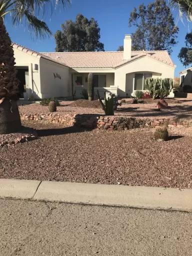 Main picture of 2133 E Desert Lakes Dr