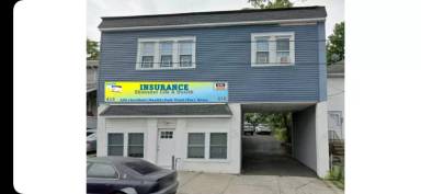 Main picture of 418 Castleton Ave