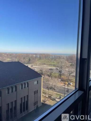 Main picture of 3950 North Lake Shore Drive Condominium