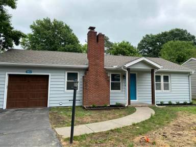 Main picture of 5411 Lamar Ave