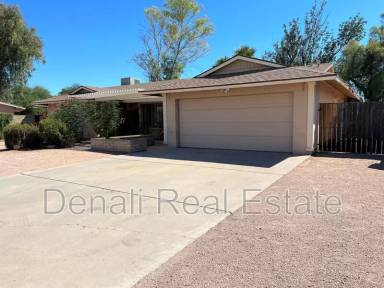 Main picture of 5129 E Emile Zola Ave