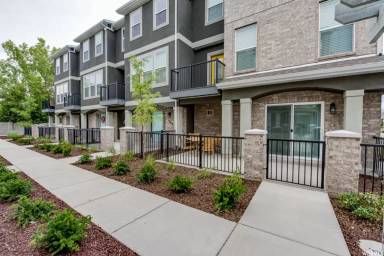 Main picture of 1783 W Torlundy Dr