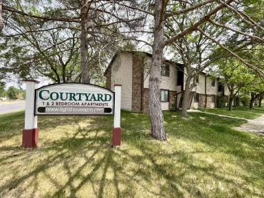 Main picture of 242 E North St