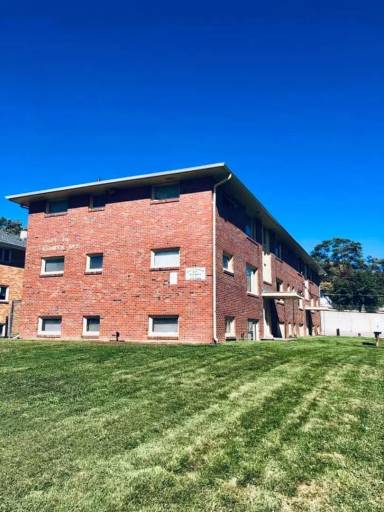 Main picture of 4616 Redman Ave