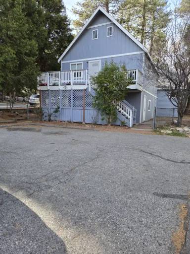 Main picture of 23982 Pioneer Camp Rd