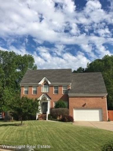 Main picture of 208 Christa Dr