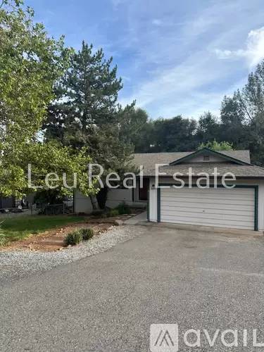 Main picture of 2720 Wentworth Rd